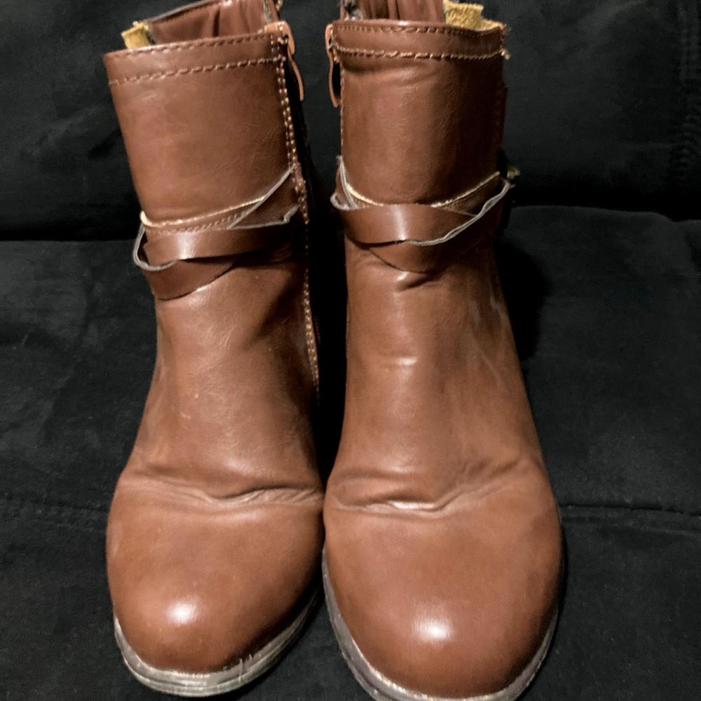 Brown boots